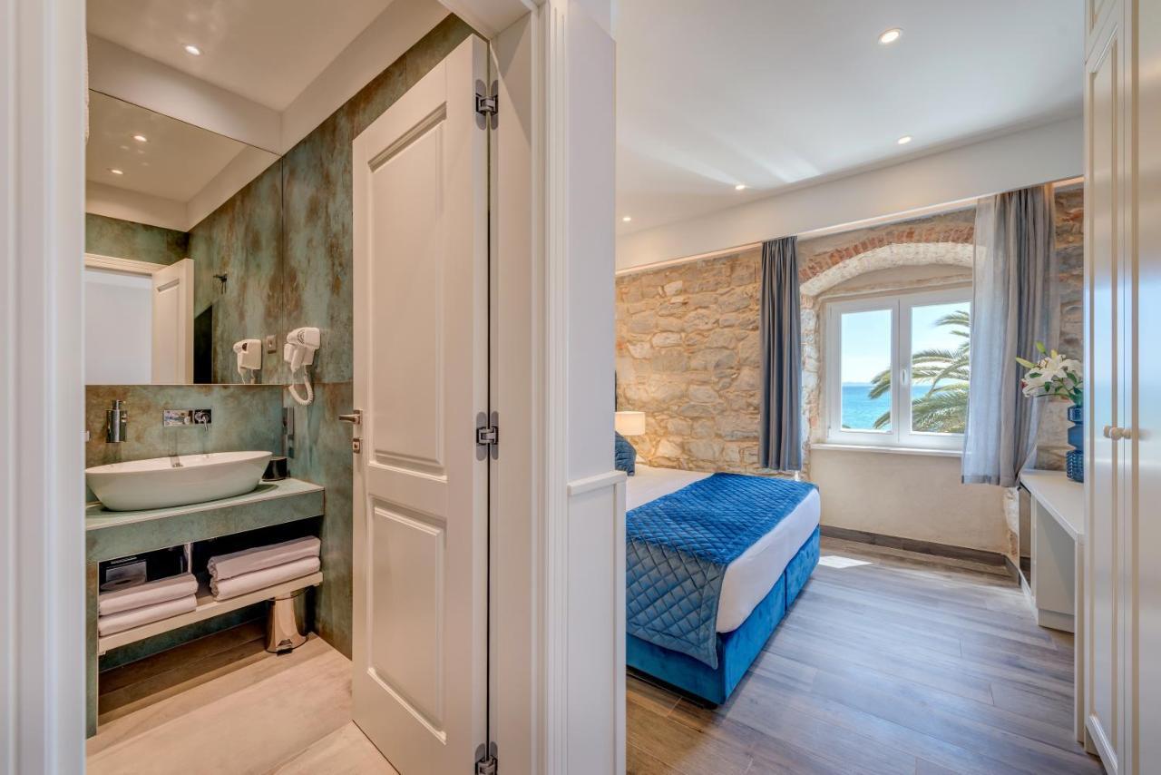 Palms Promenade Luxury Rooms Split Exteriör bild